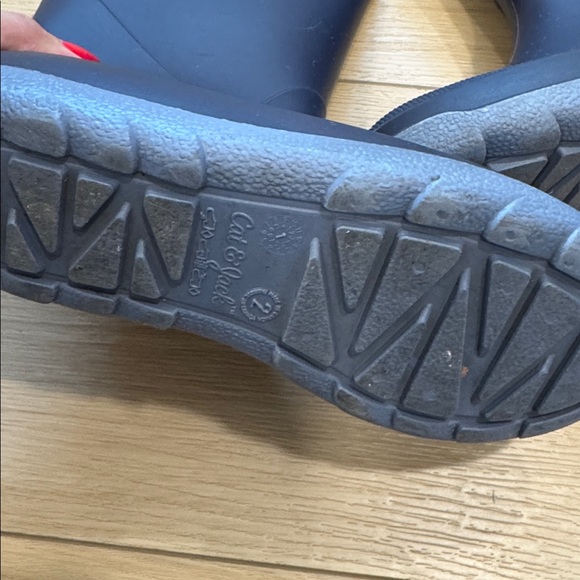 Boys Cat & Jack Rain boots. Used. Size 2Y. Color Blue. - Picture 6 of 10